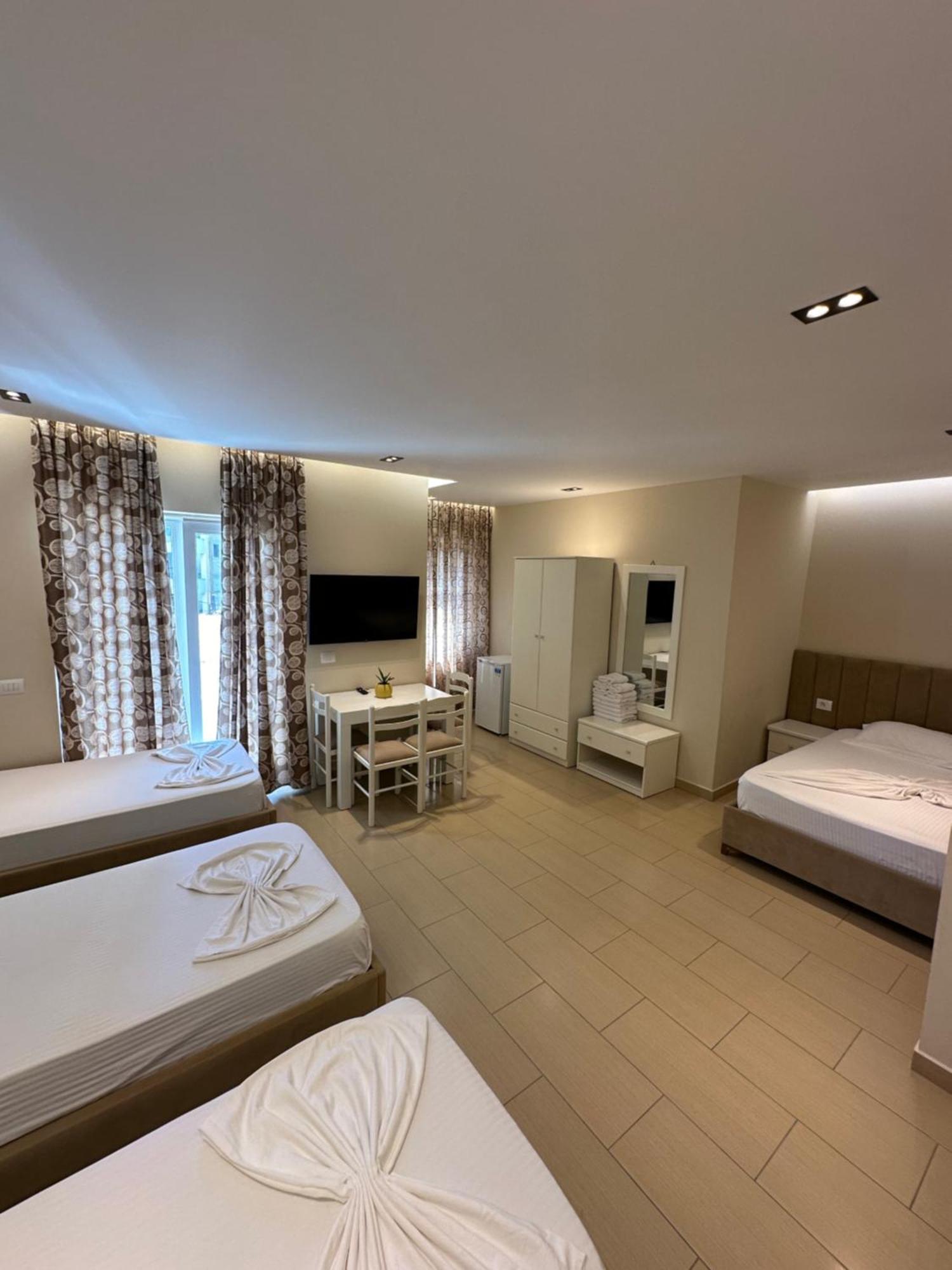 Hotel Vila Mare Durrës 외부 사진