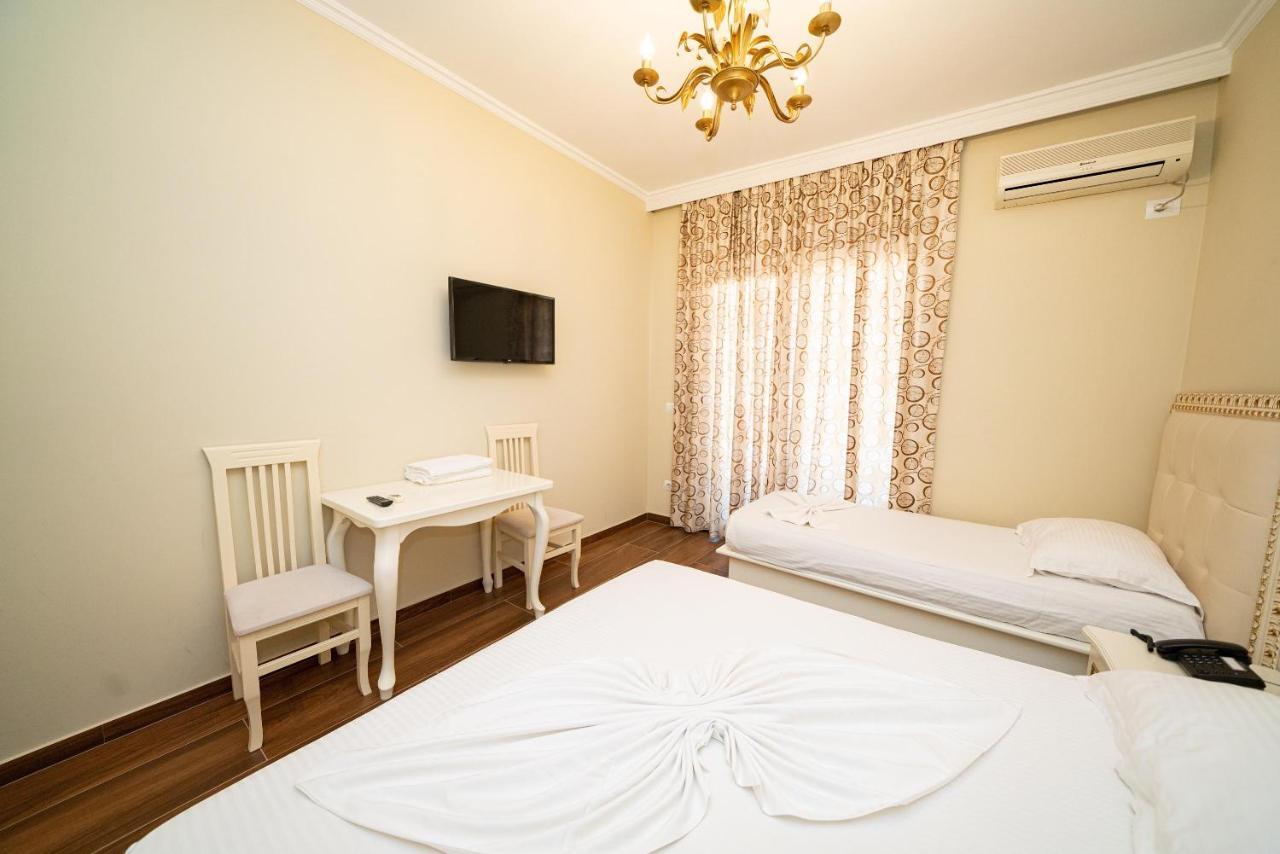 Hotel Vila Mare Durrës 외부 사진
