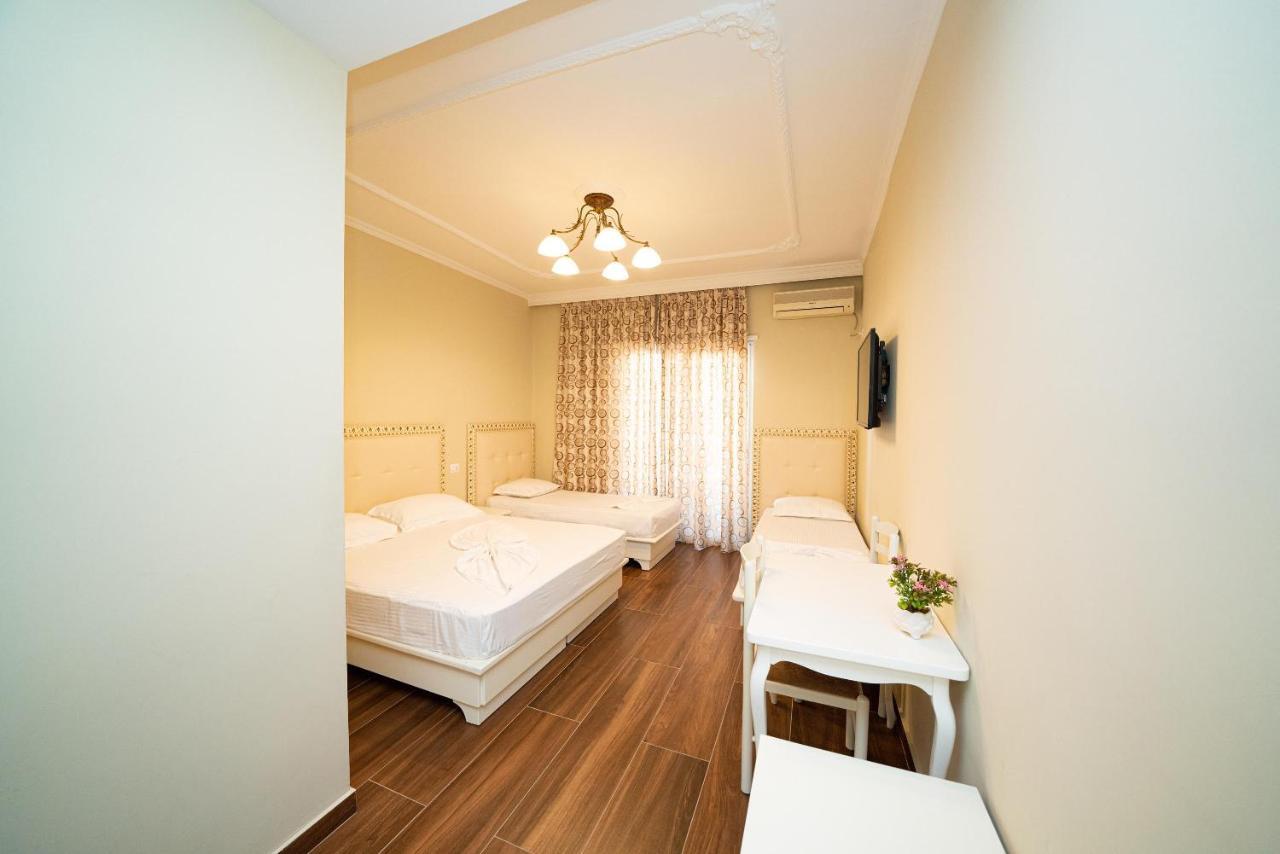 Hotel Vila Mare Durrës 외부 사진