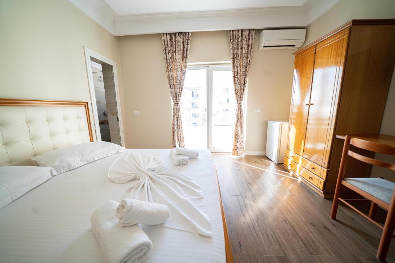 Hotel Vila Mare Durrës 외부 사진